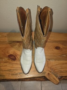 Vintage J Chisholm Handcrafted Two-Tone Western Cowboy Boots.